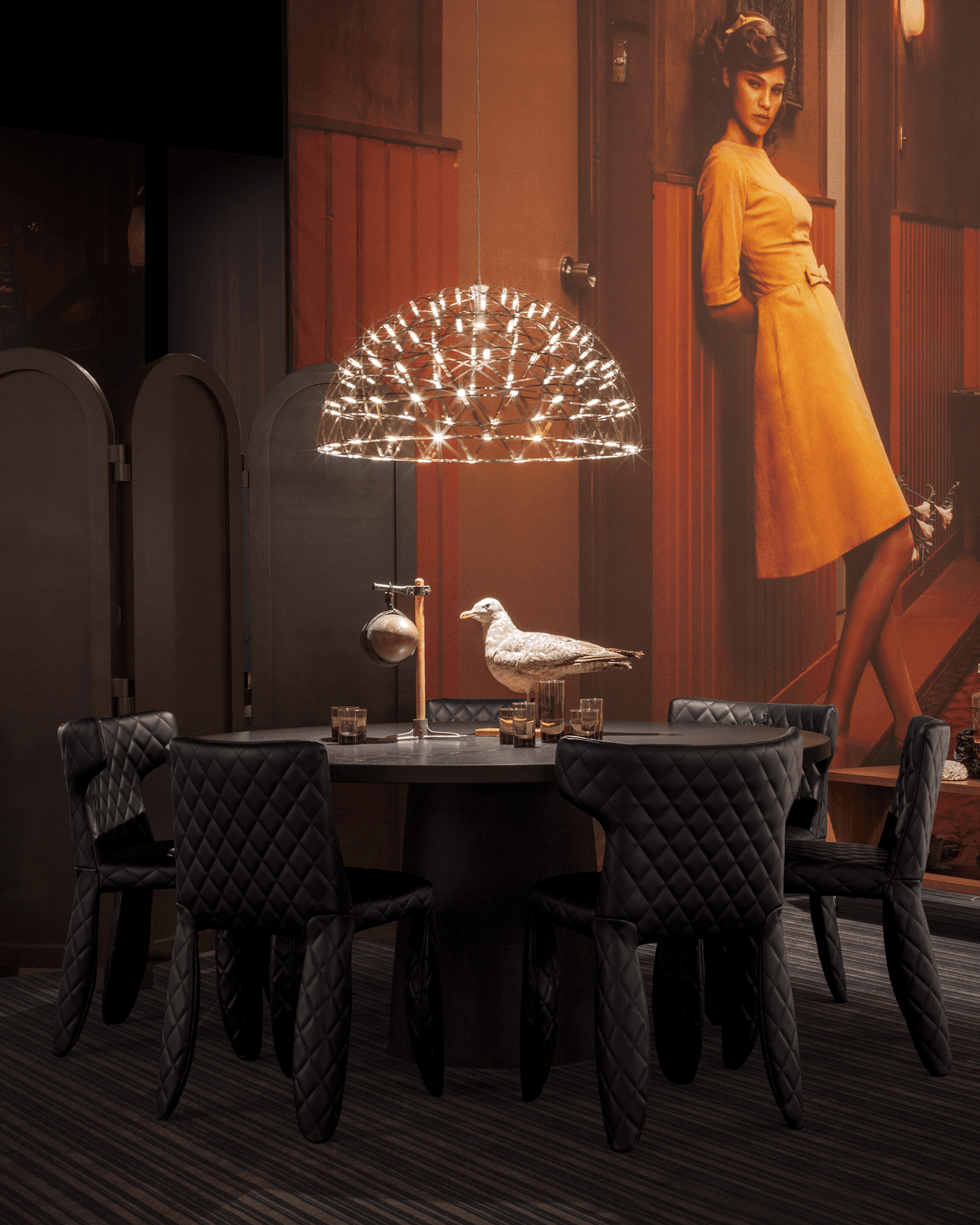 Raimond II Dome suspension light in dining room setting